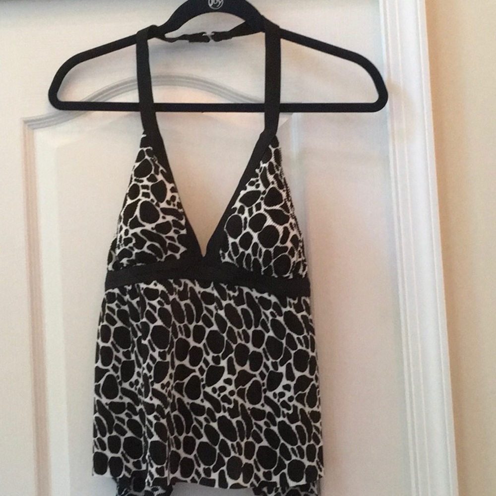 24th and Ocean Tankini Top! Sz. L